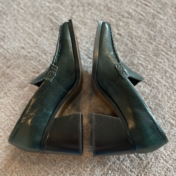 Vince Camuto Segellis Women's Green Leather Block Heel Loafers, Size 8.5 M, NWOT - Picture 6 of 13